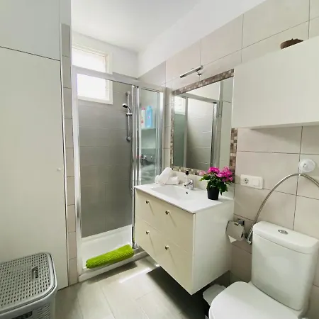 Ocean Park Apartment *