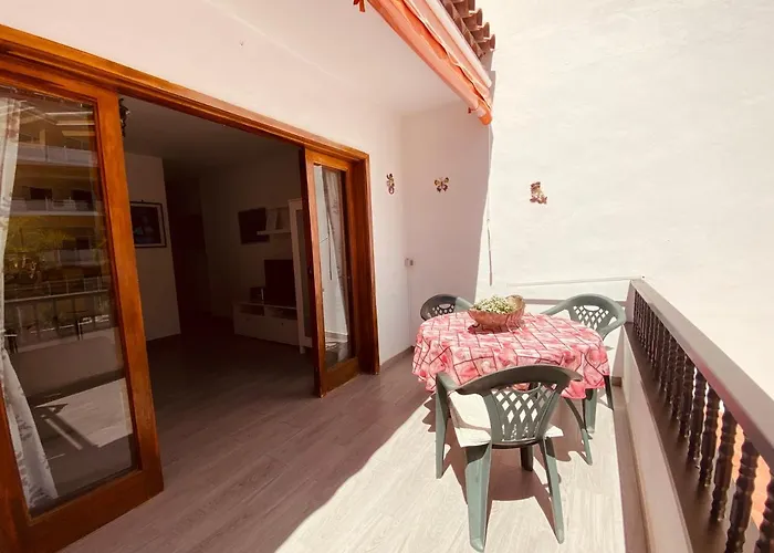 Ocean Park Apartment *